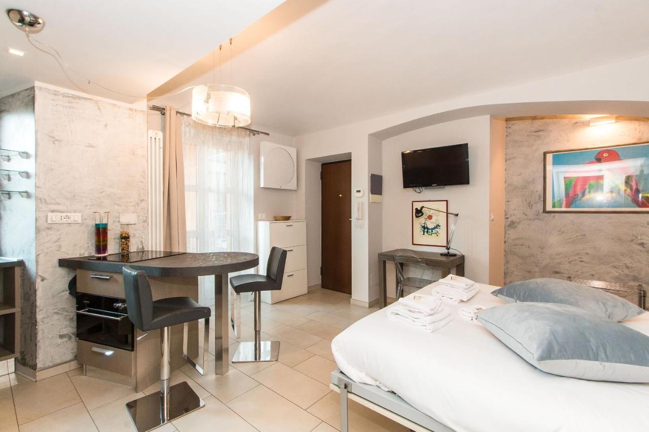Corso Vittorio & Valentino Bright Studio Apartment ตูริน ภายนอก รูปภาพ